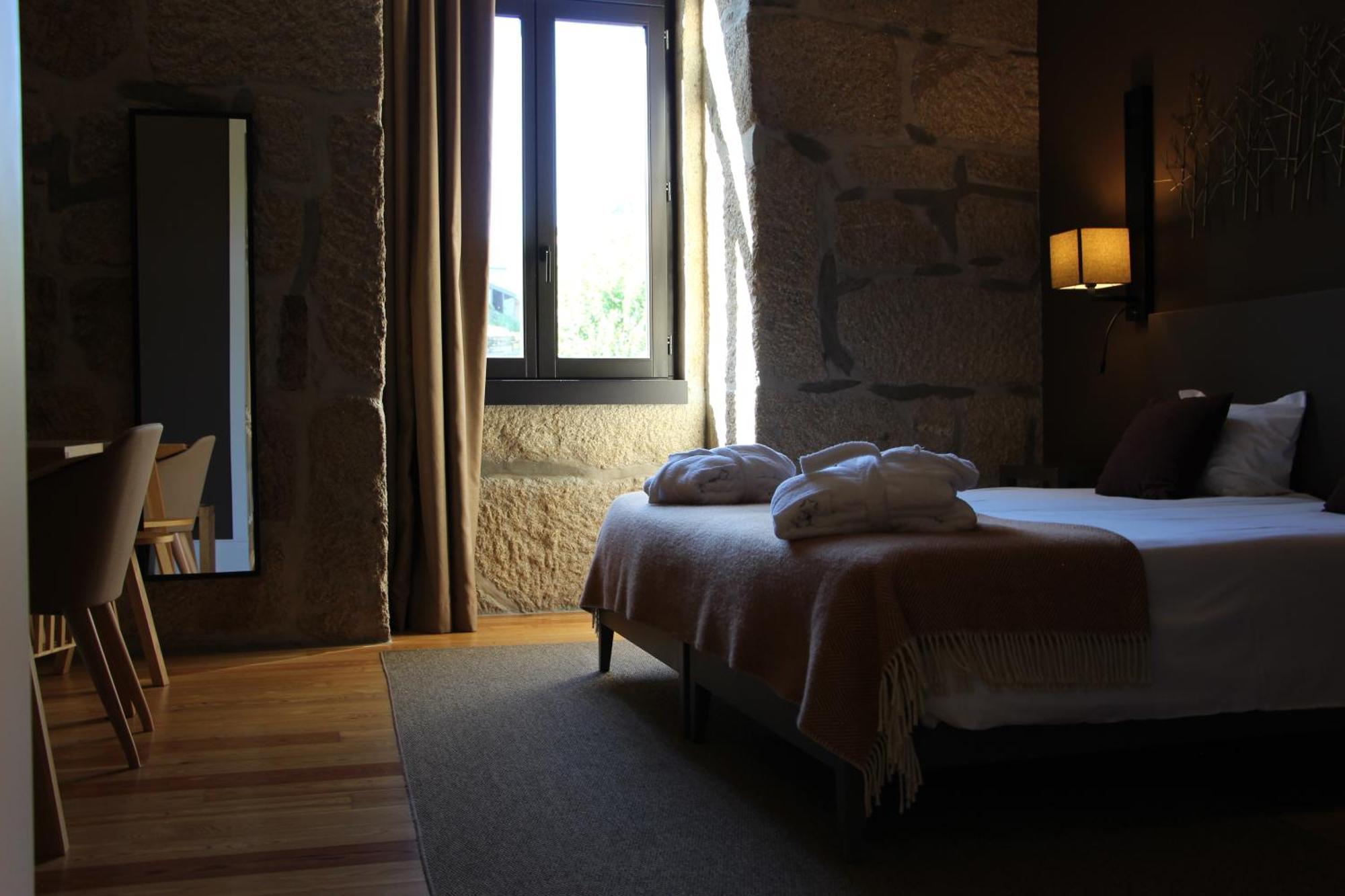 Longroiva Hotel Rural ภายนอก รูปภาพ